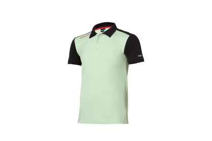 Geiger Poloshirt in Geiger-Grün mit schwarzen Ärmeln und rotem „Geiger“-Schriftzug auf Brust und Rücken.